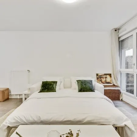 Lägenhet Studio Apart Near Paris Rosny-sous-Bois