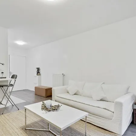 Lägenhet Studio Apart Near Paris Rosny-sous-Bois