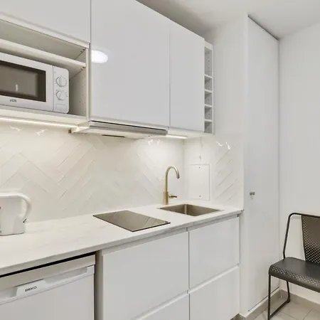Studio Apart Near Paris